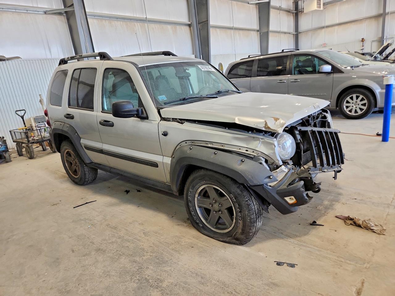 JEEP LIBERTY 2006 — 5