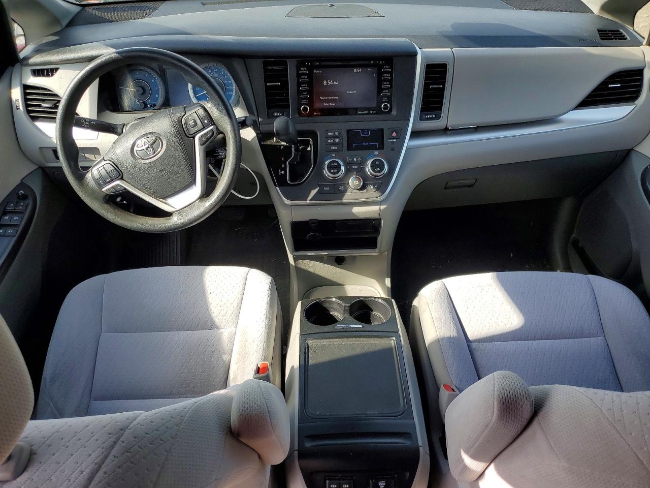 TOYOTA SIENNA 2020 — 9