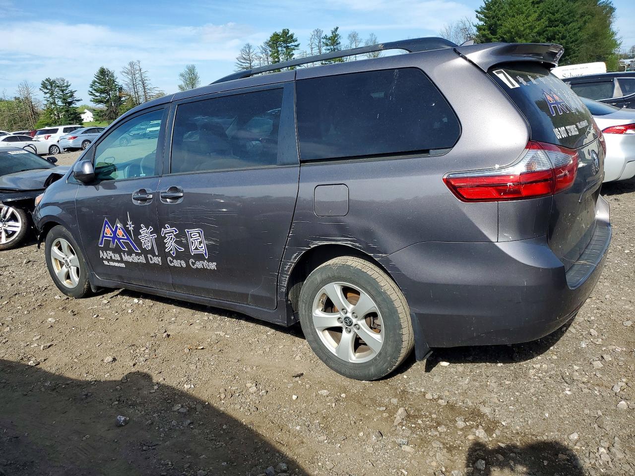 TOYOTA SIENNA 2020 — 3