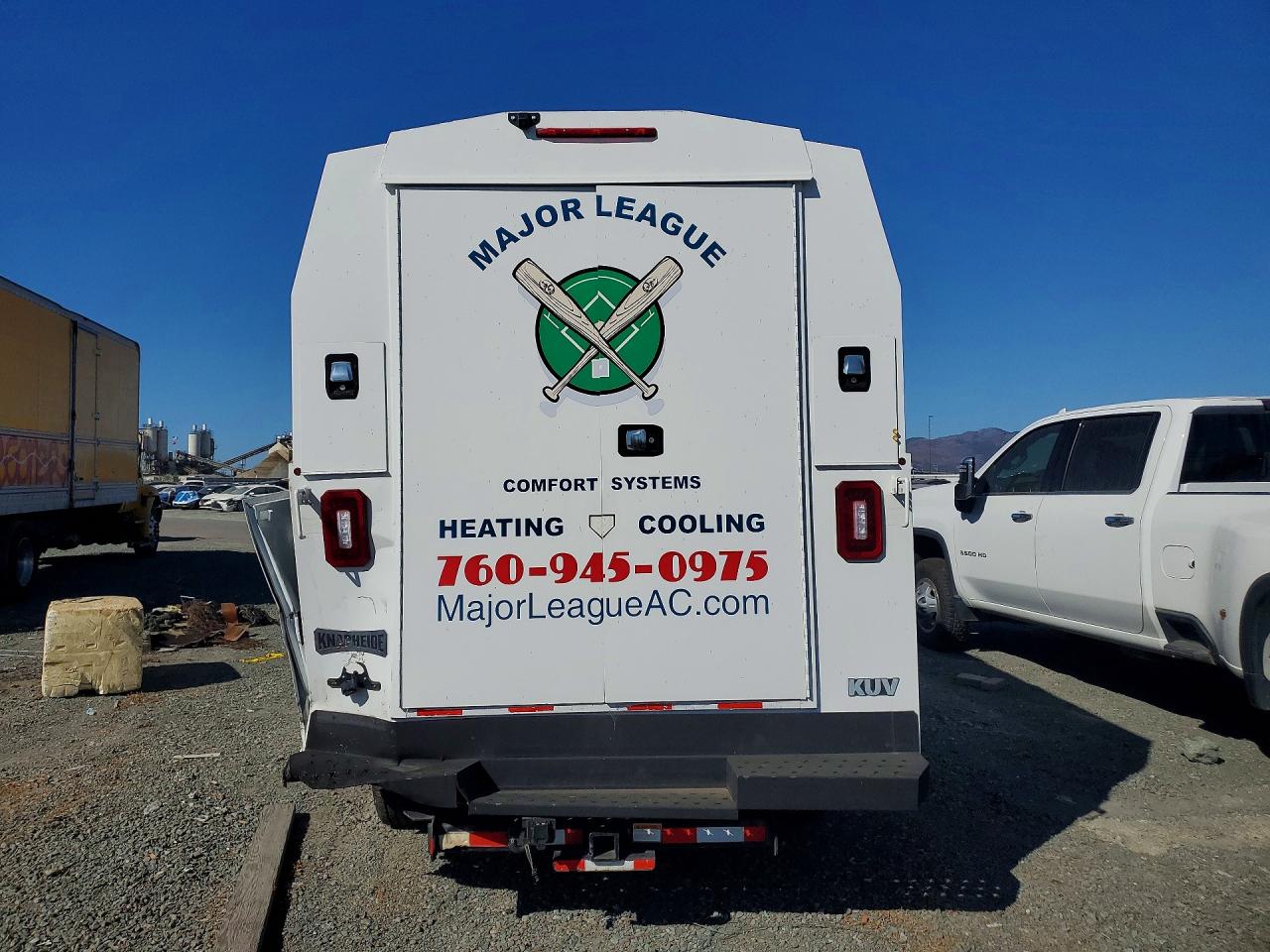CHEVROLET EXPRESS G3500 2019 — 7