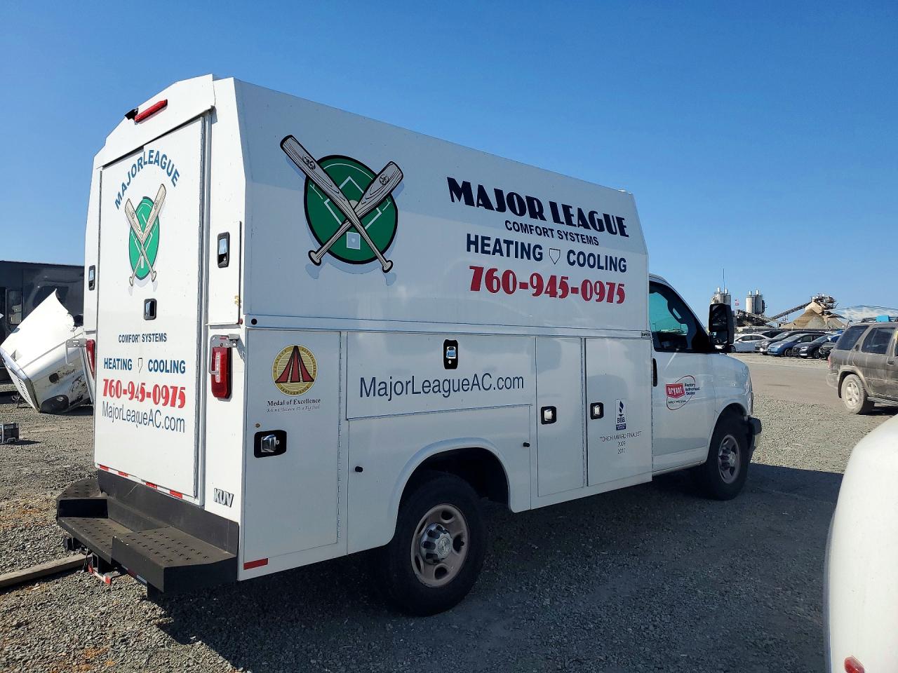 CHEVROLET EXPRESS G3500 2019 — 4