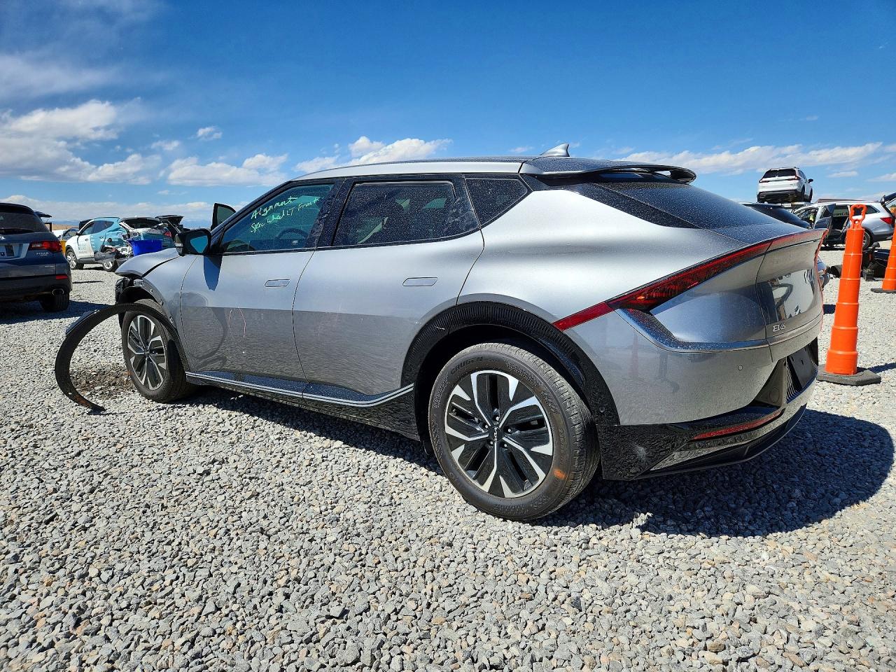 KIA EV6 2024 — 3
