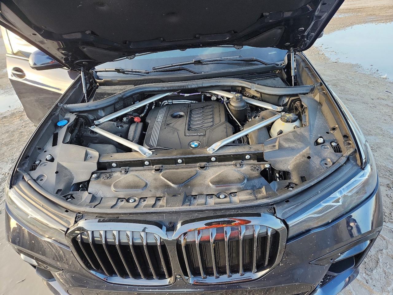 BMW X7 2022 — 13