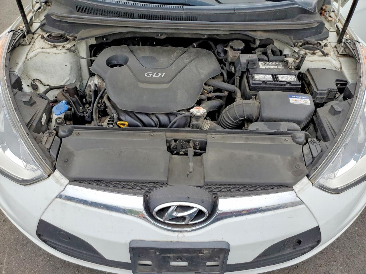 HYUNDAI VELOSTER 2016 — 12
