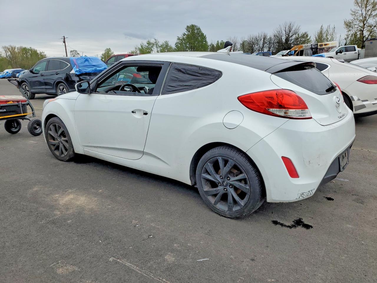 HYUNDAI VELOSTER 2016 — 3