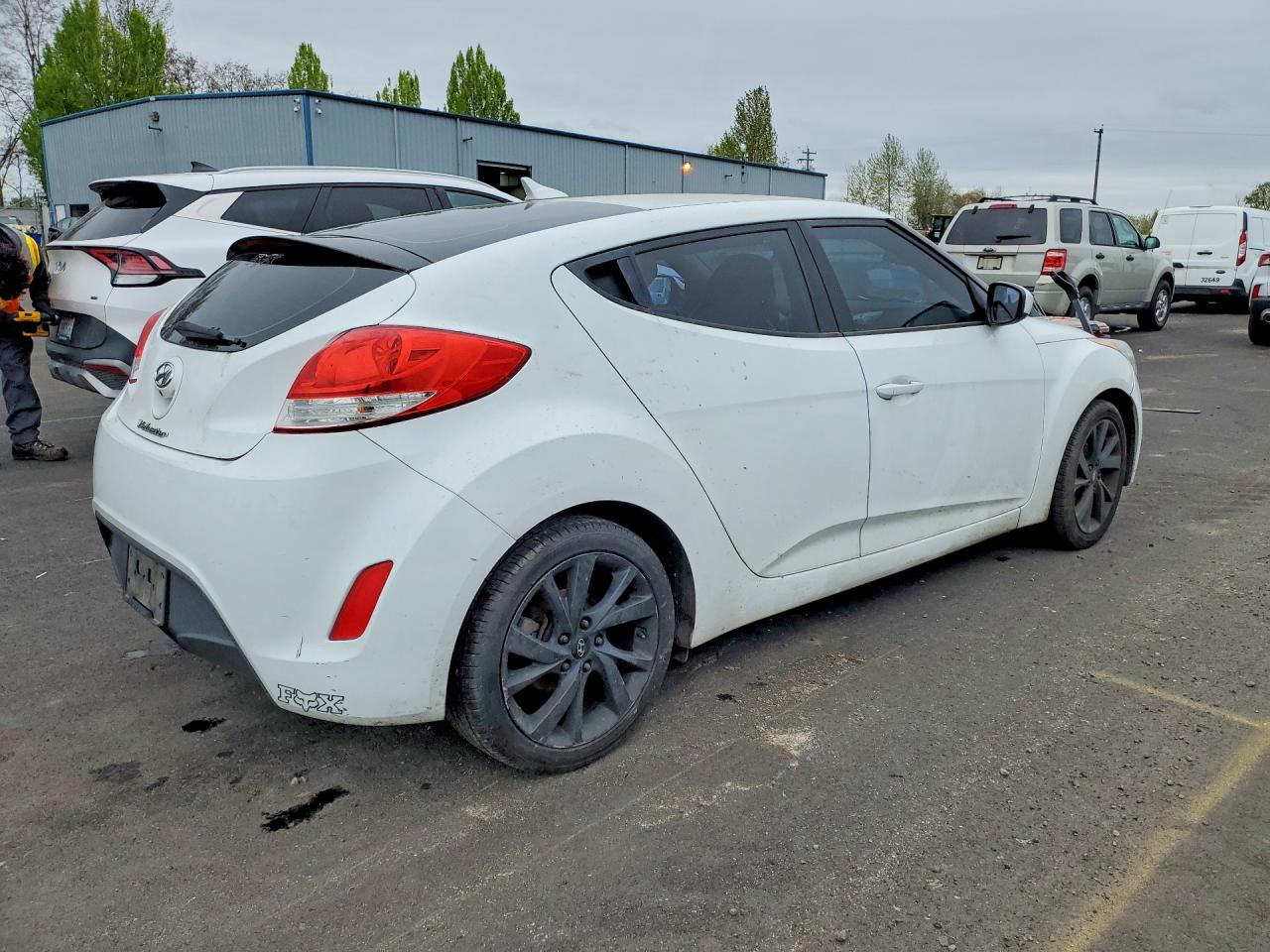 HYUNDAI VELOSTER 2016 — 4