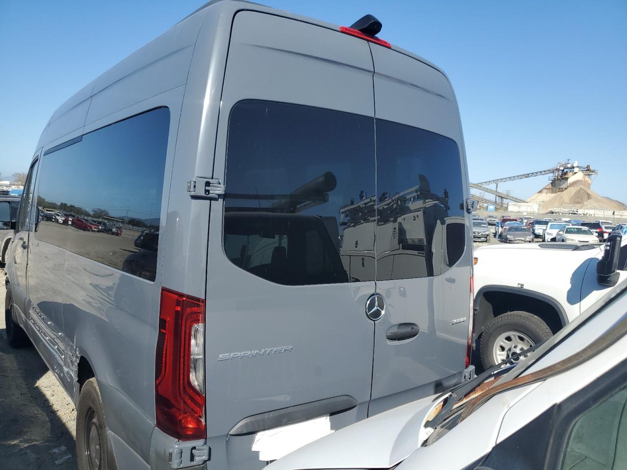 MERCEDES-BENZ SPRINTER 2021 — 11