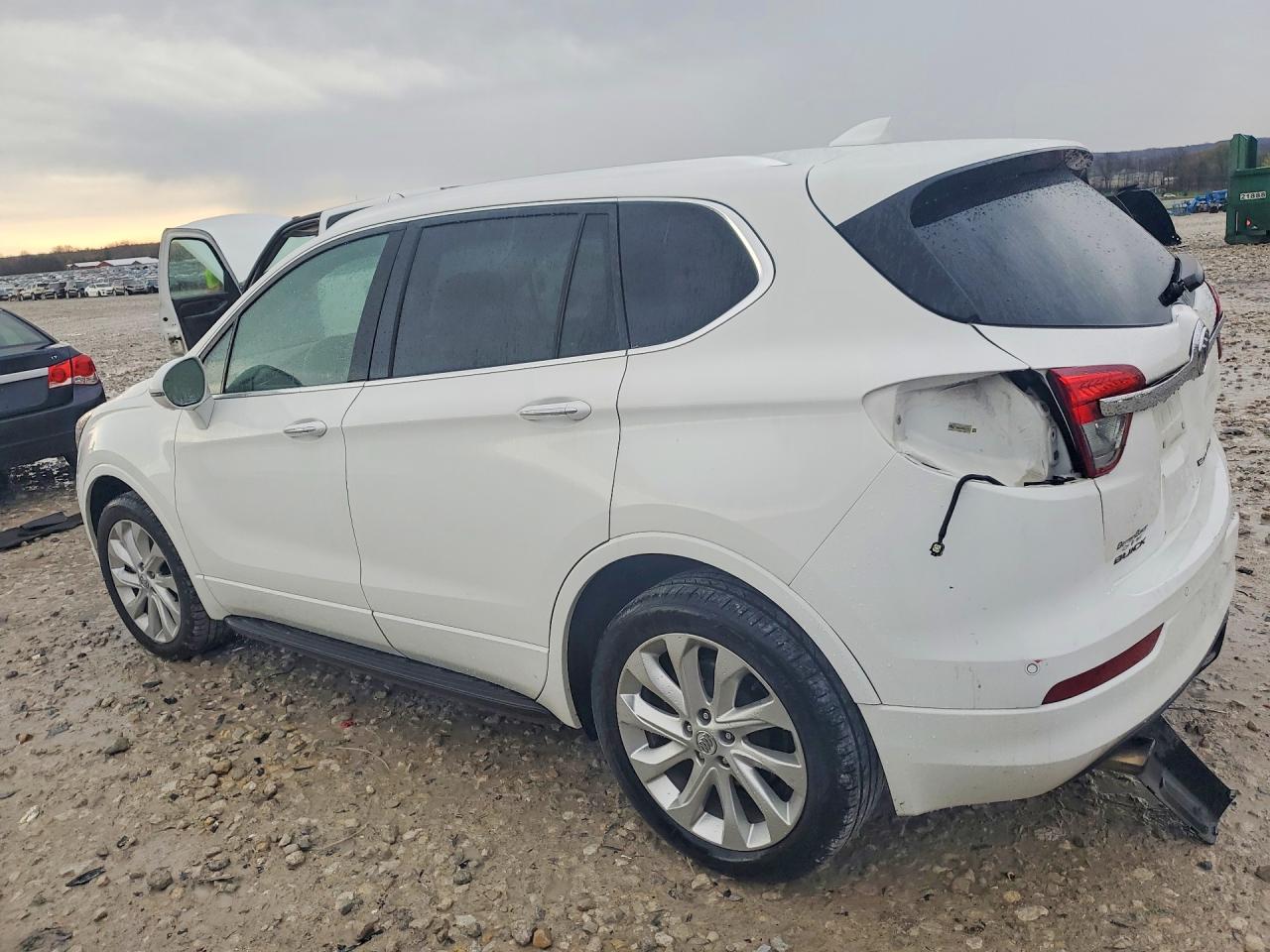 BUICK ENVISION 2017 — 3