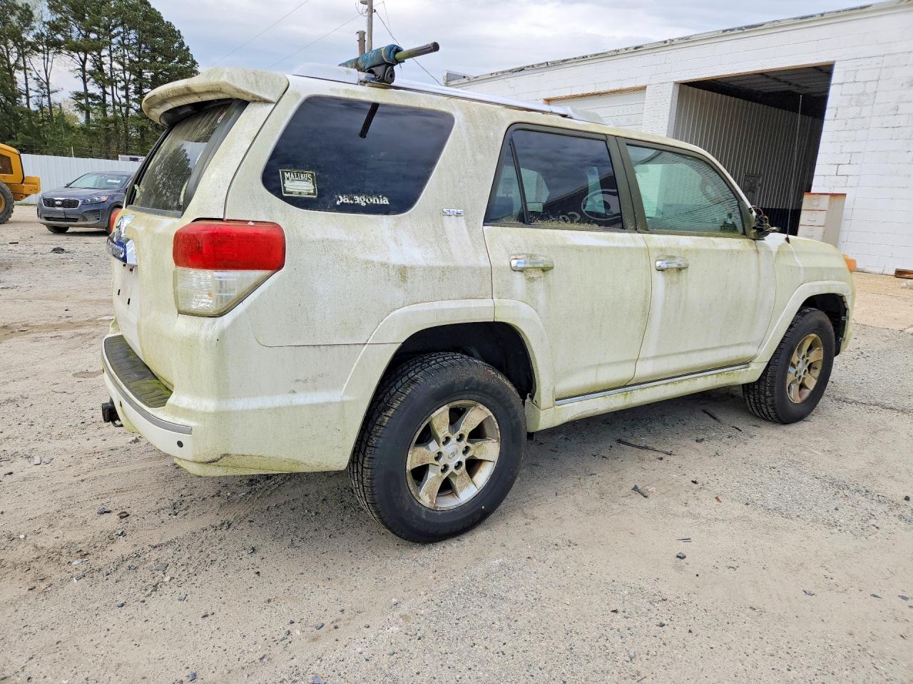 Toyota 4RUNNER 2011 — 4