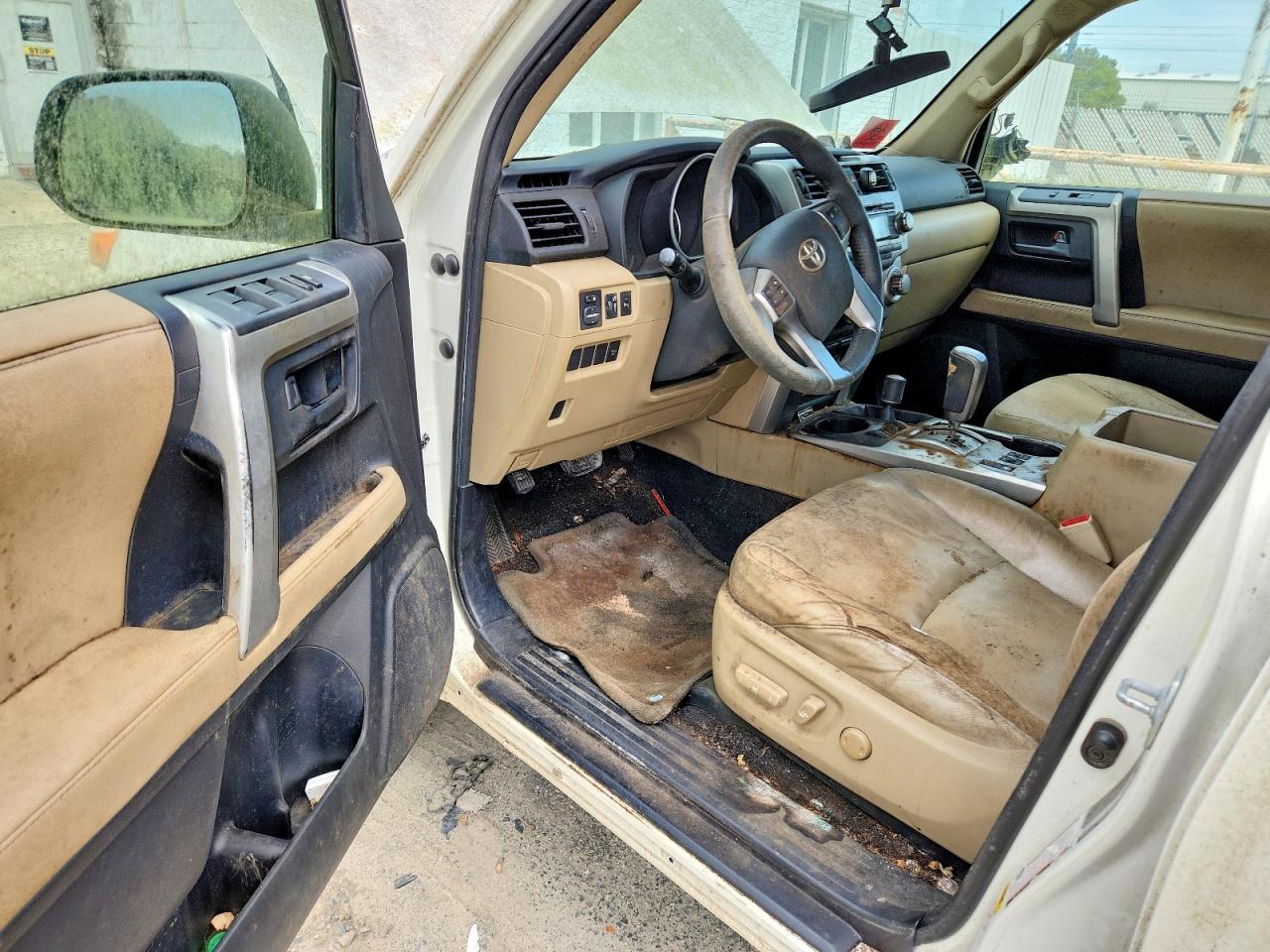 Toyota 4RUNNER 2011 — 9