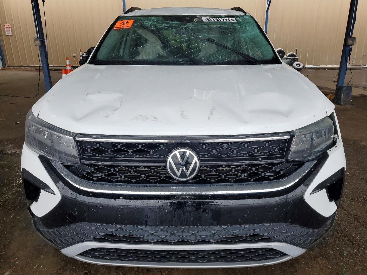 VOLKSWAGEN TAOS 2022 — 6