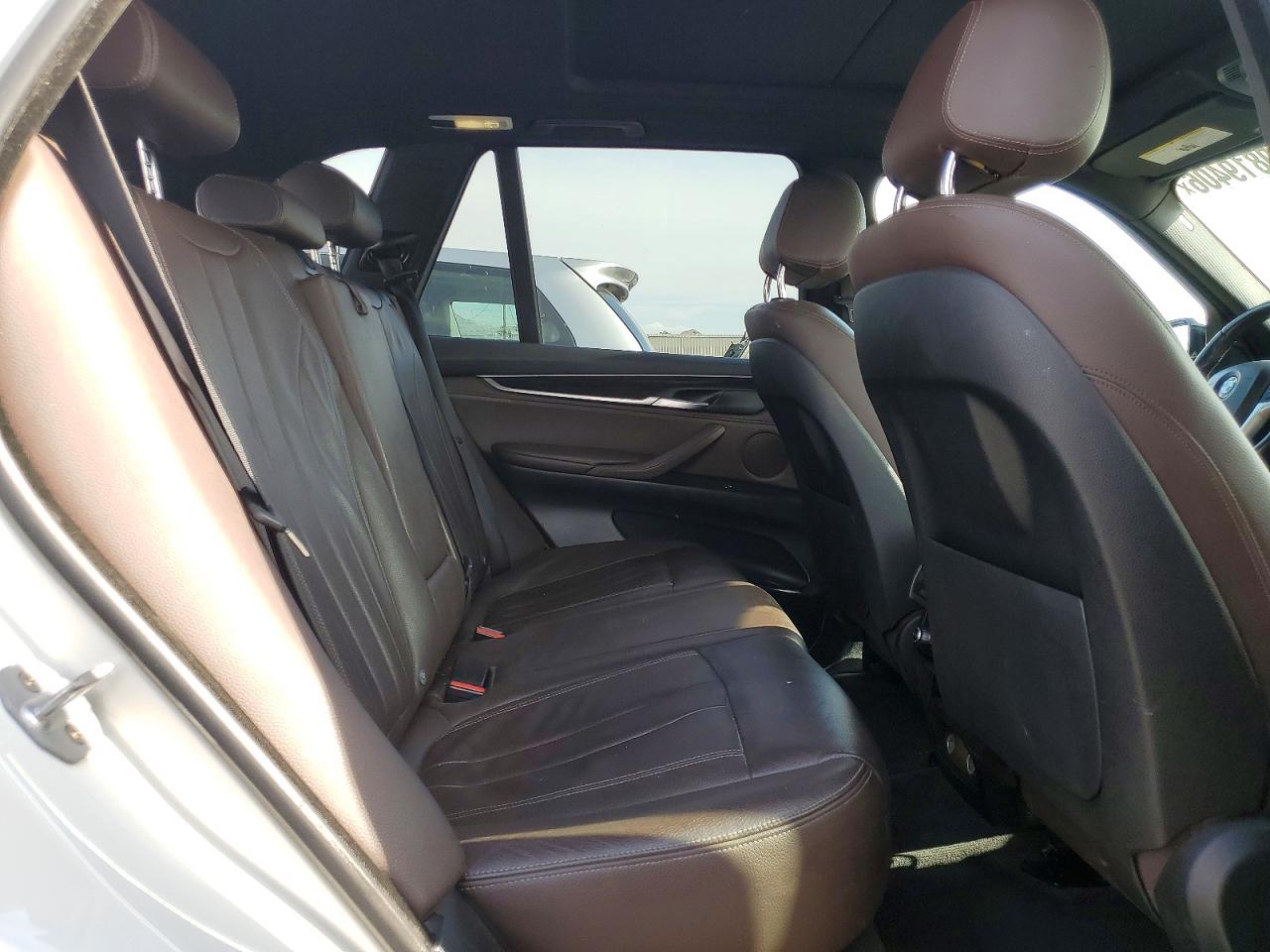 BMW X5 2018 — 12