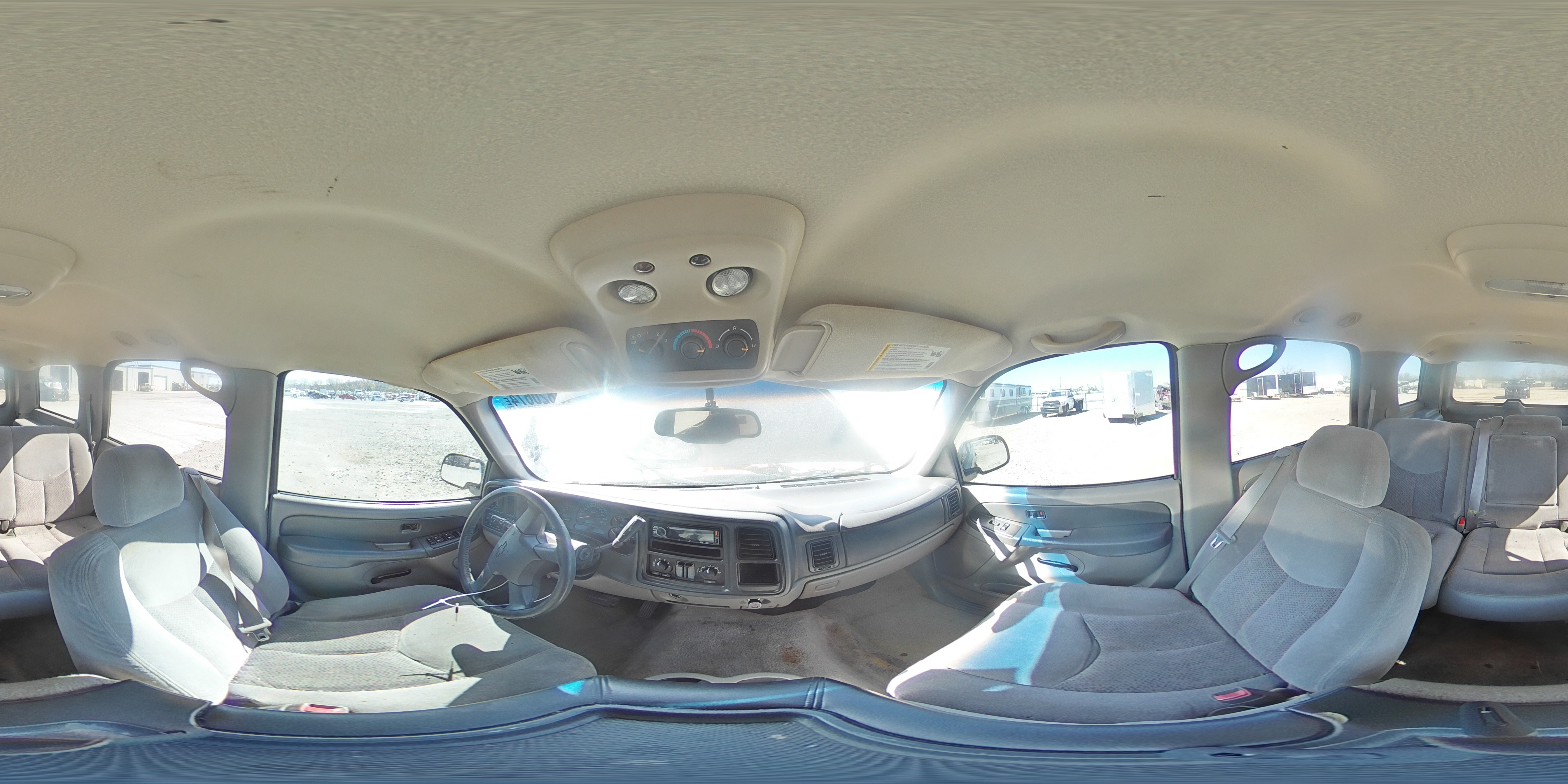 CHEVROLET TAHOE 2003 — 13