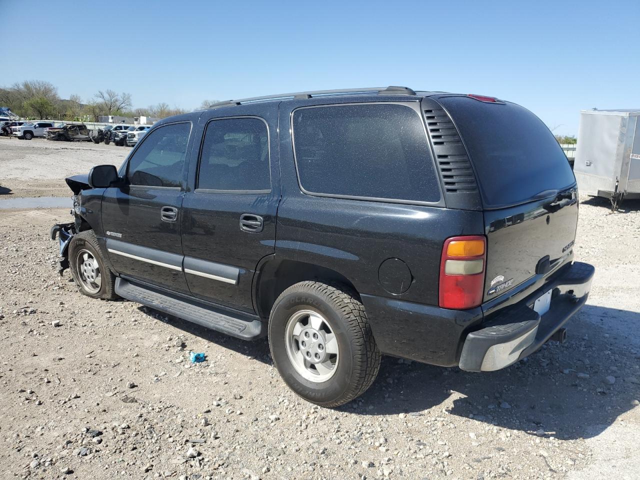 CHEVROLET TAHOE 2003 — 3