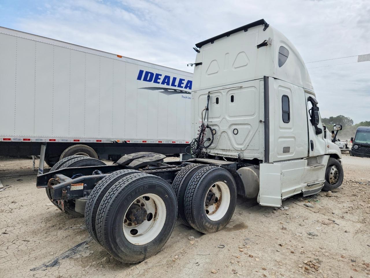 2019 FREIGHTLINER CASCADIA 125