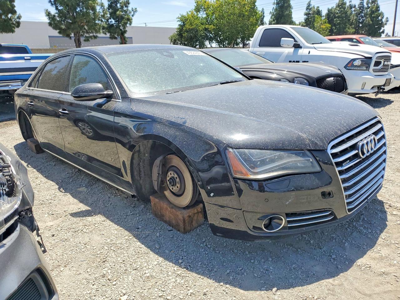 AUDI A8 2011 — 5