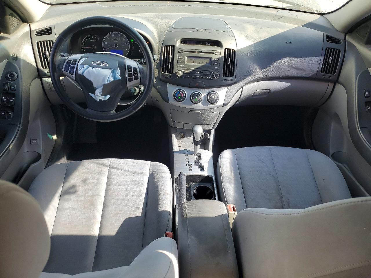 HYUNDAI ELANTRA 2008 — 9