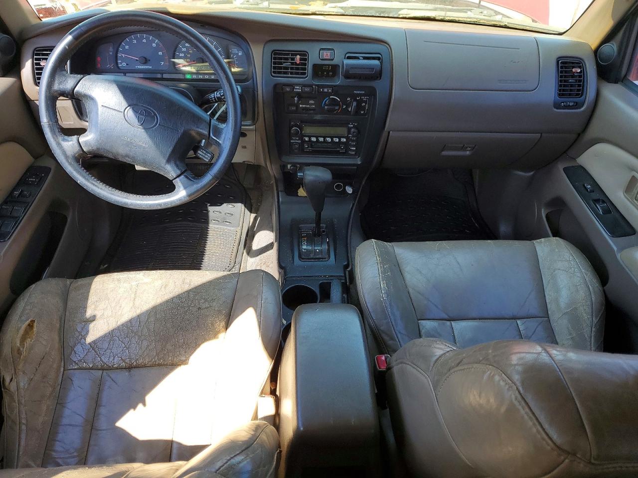 TOYT 4RUNNER 2001 — 9