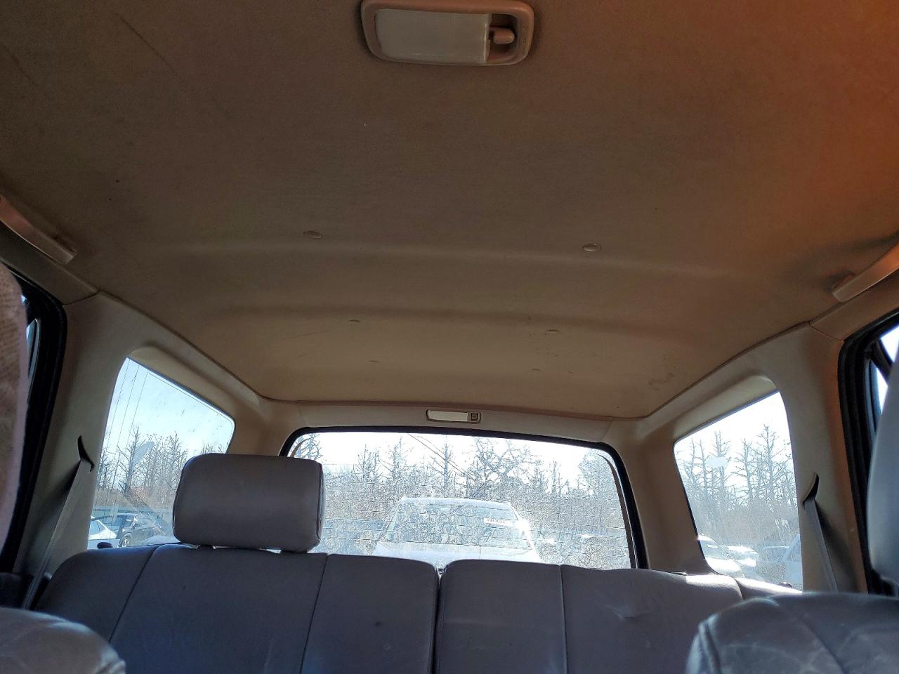 TOYT 4RUNNER 2001 — 11