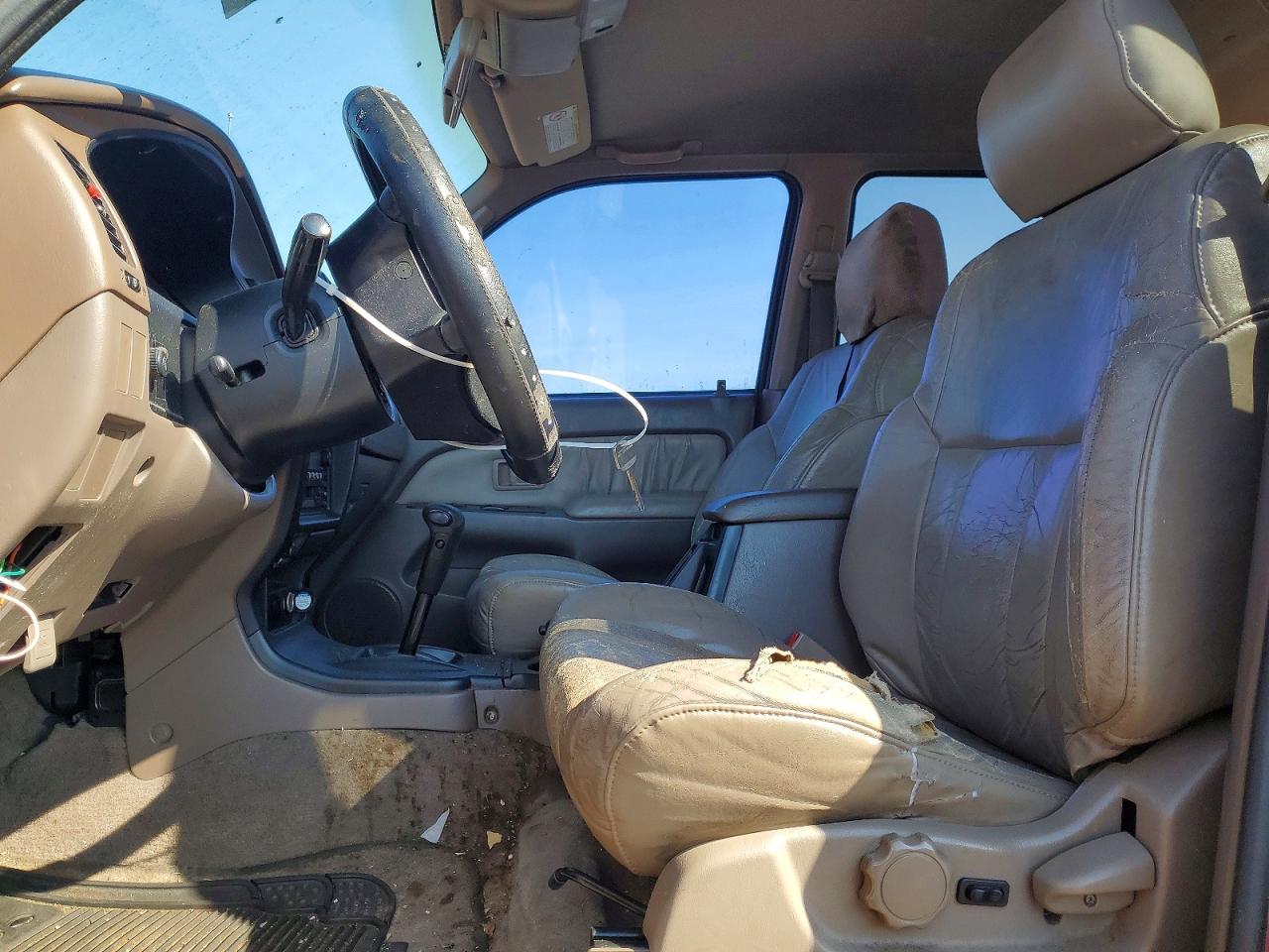 TOYT 4RUNNER 2001 — 8