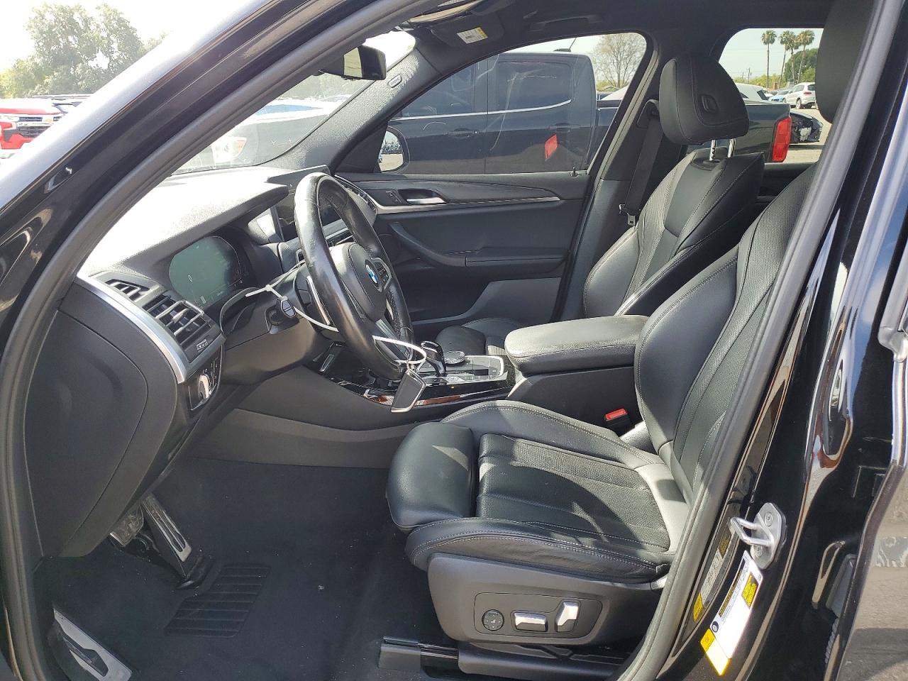 BMW X3 2022 — 8