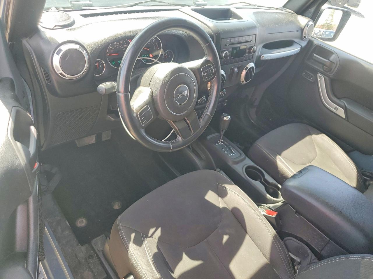 JEEP WRANGLER 2015 — 9
