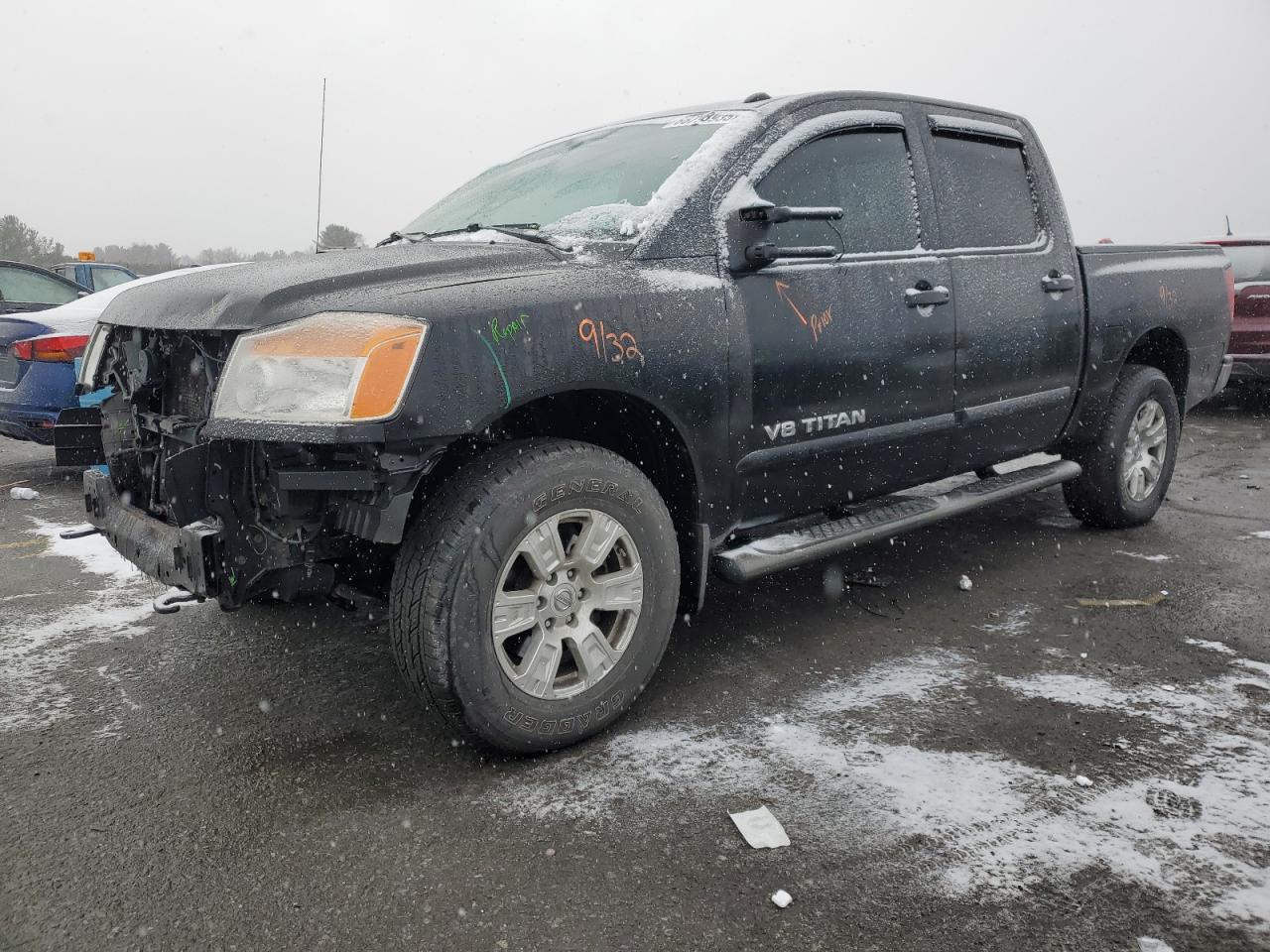 2014 NISSAN TITAN S