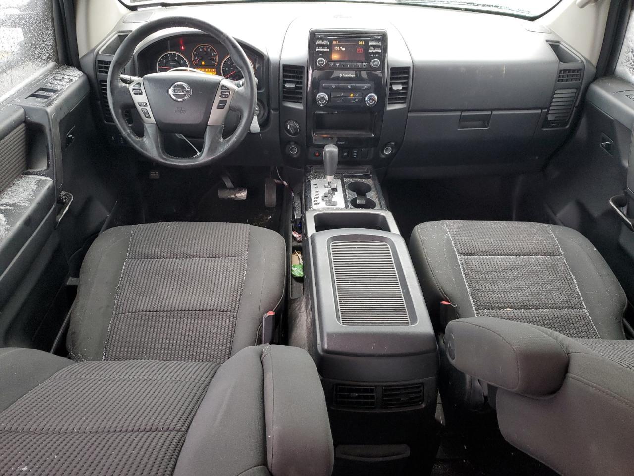 NISSAN TITAN 2014 — 9