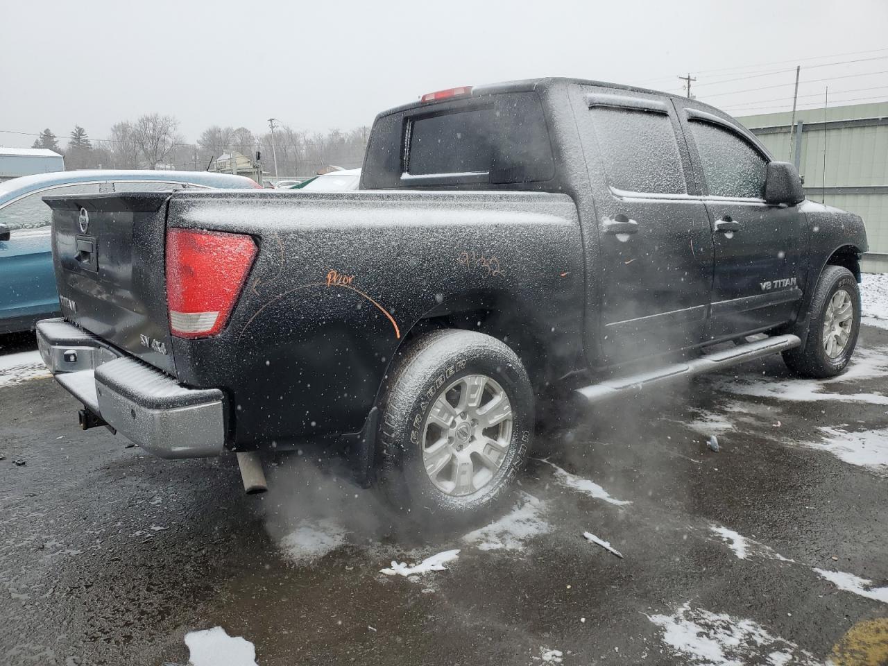 NISSAN TITAN 2014 — 4