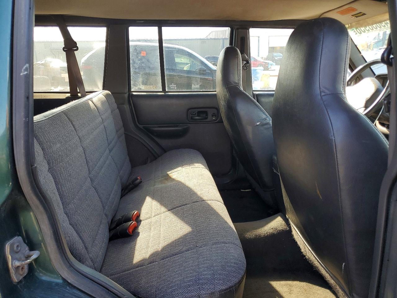 JEEP CHEROKEE 1999 — 11