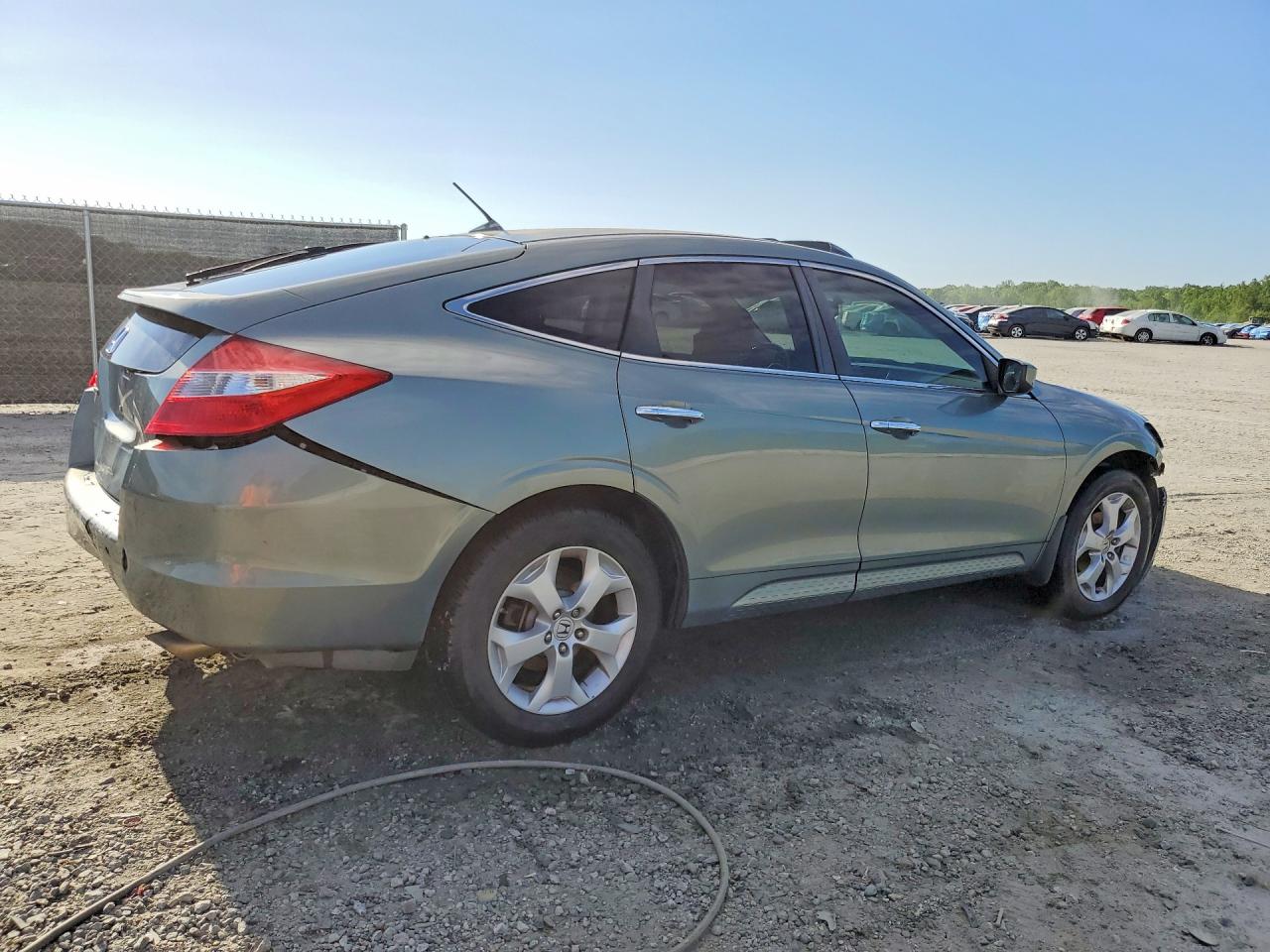 HONDA ACCORD CROSSTOUR 2010 — 4