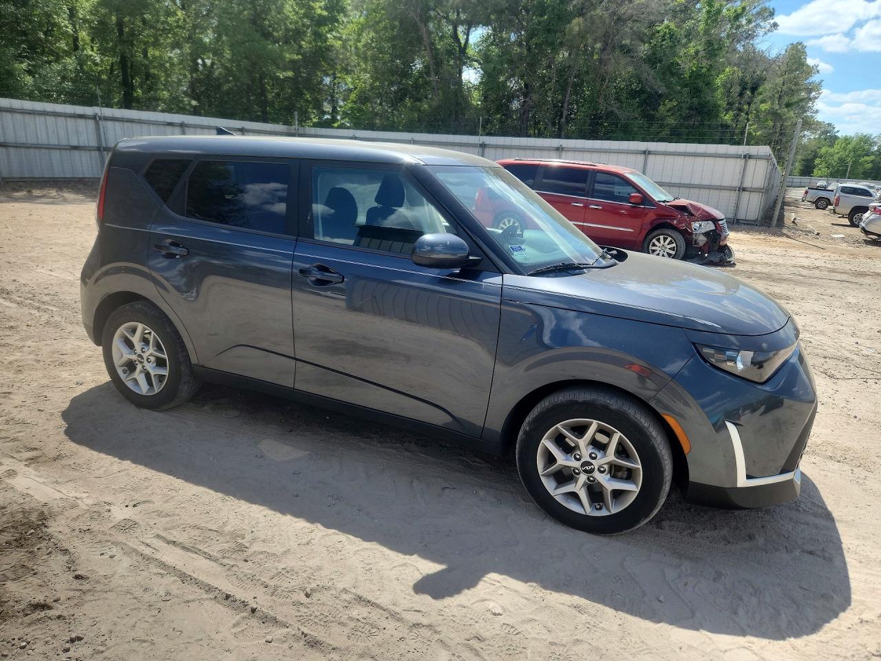 KIA SOUL 2023 — 5