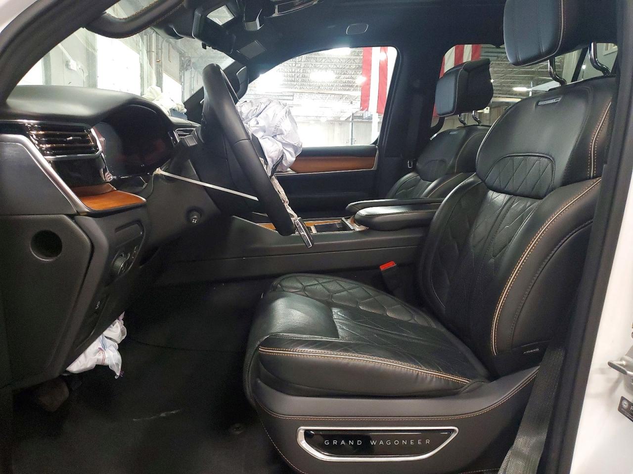 JEEP GRAND WAGONEER 2024 — 8