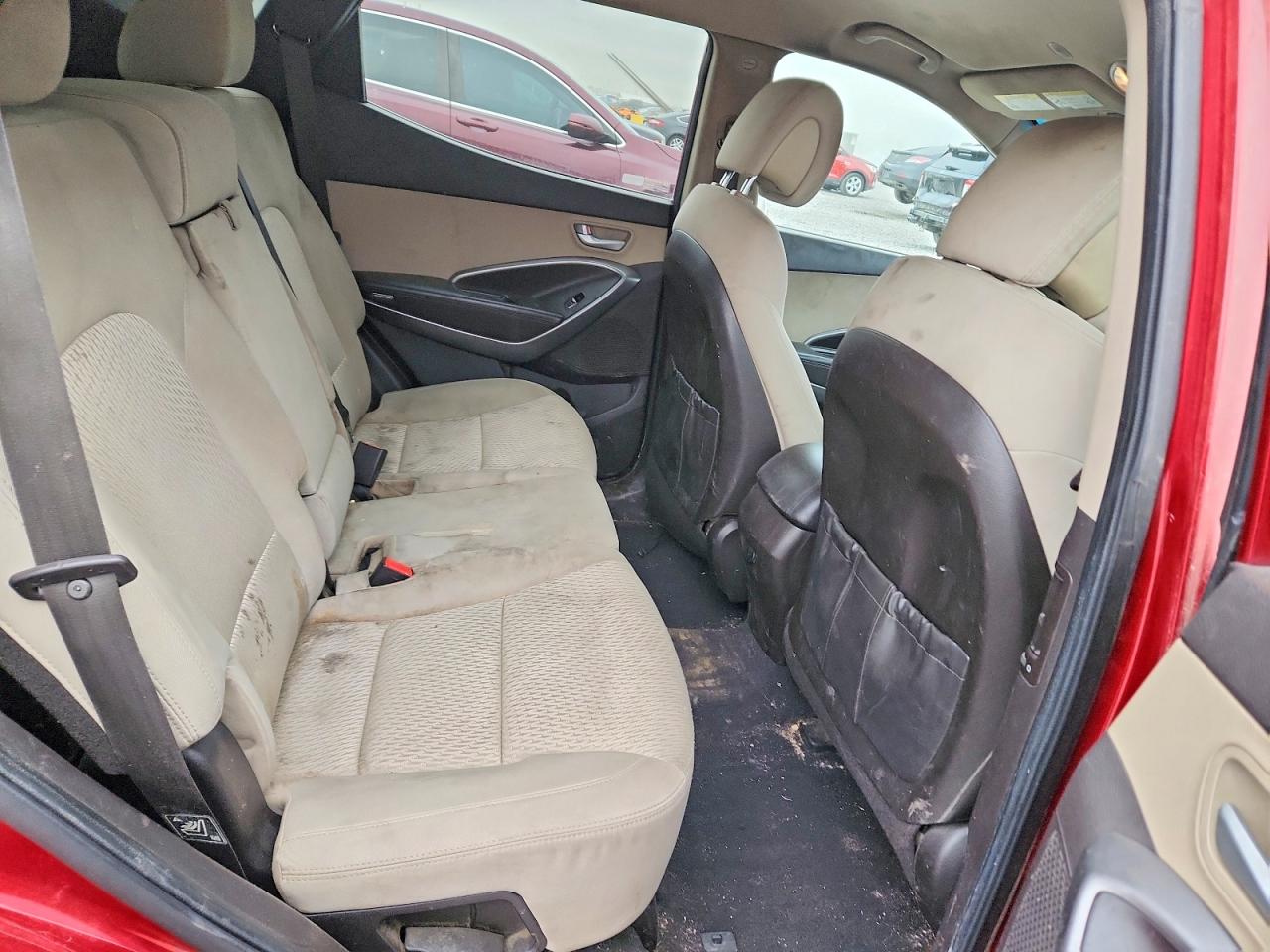 HYUNDAI SANTA FE SPORT 2014 — 12