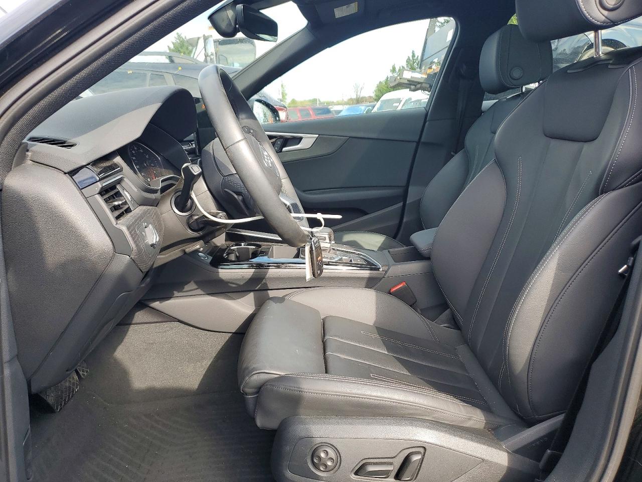 AUDI A4 2024 — 8