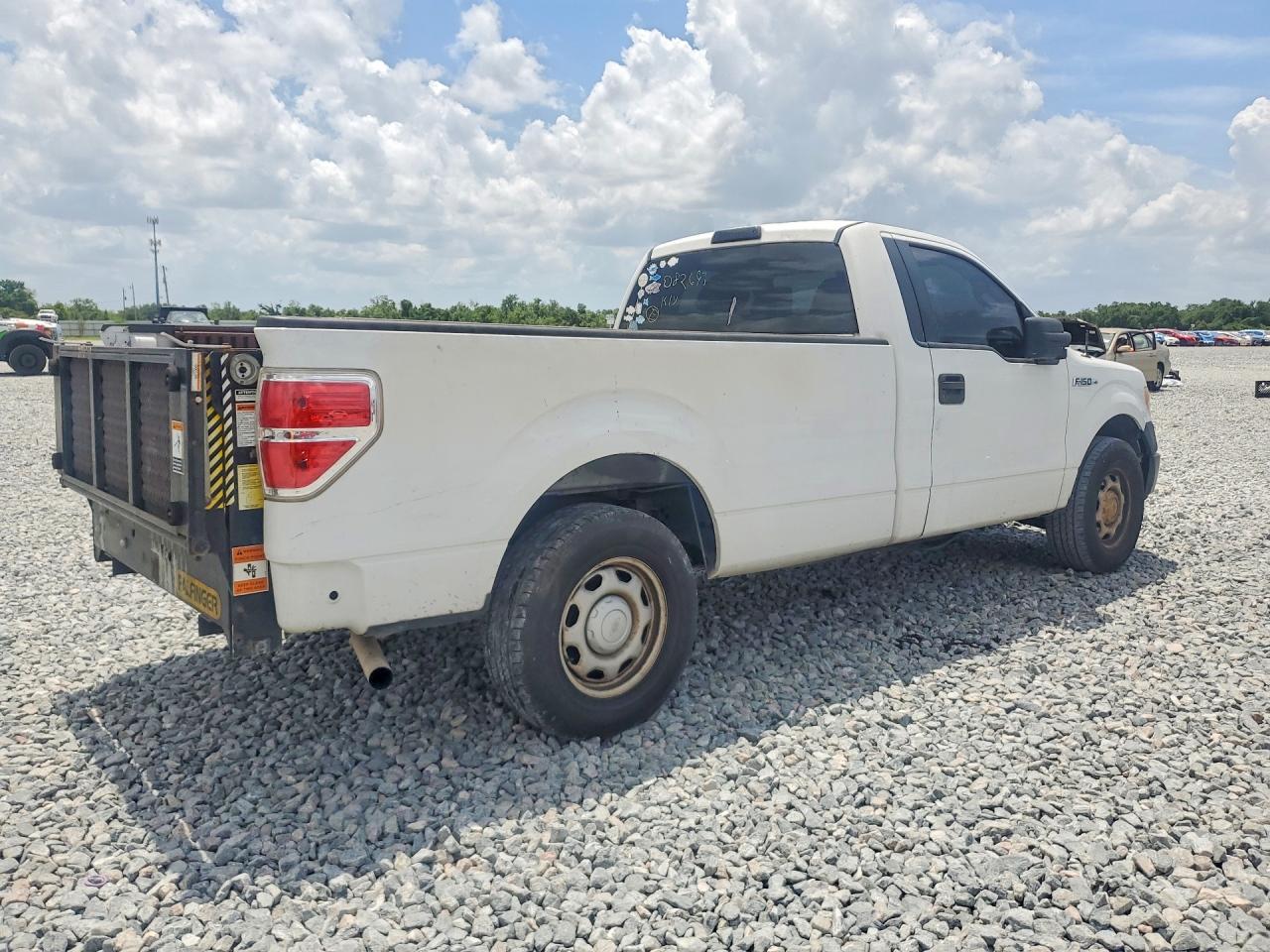 FORD F-150 2012 — 4