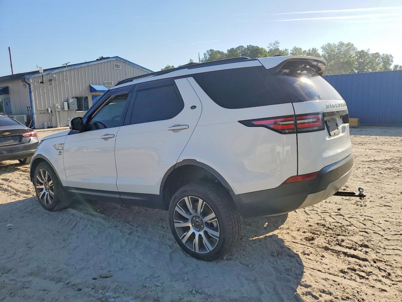 LAND ROVER DISCOVERY 2018 — 3
