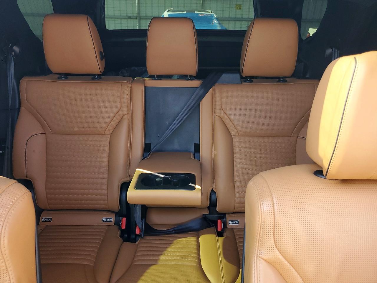 LAND ROVER DISCOVERY 2018 — 11