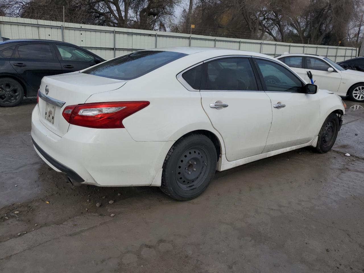 NISSAN ALTIMA 2017 — 4