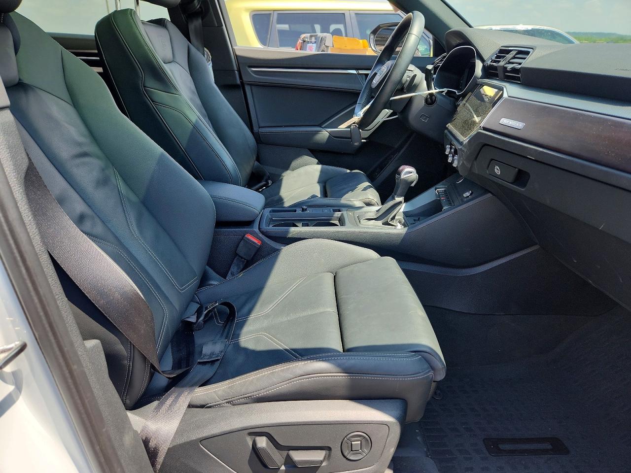 AUDI Q3 2024 — 8