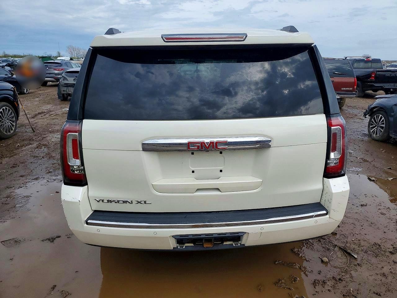 GMC YUKON XL 2015 — 7