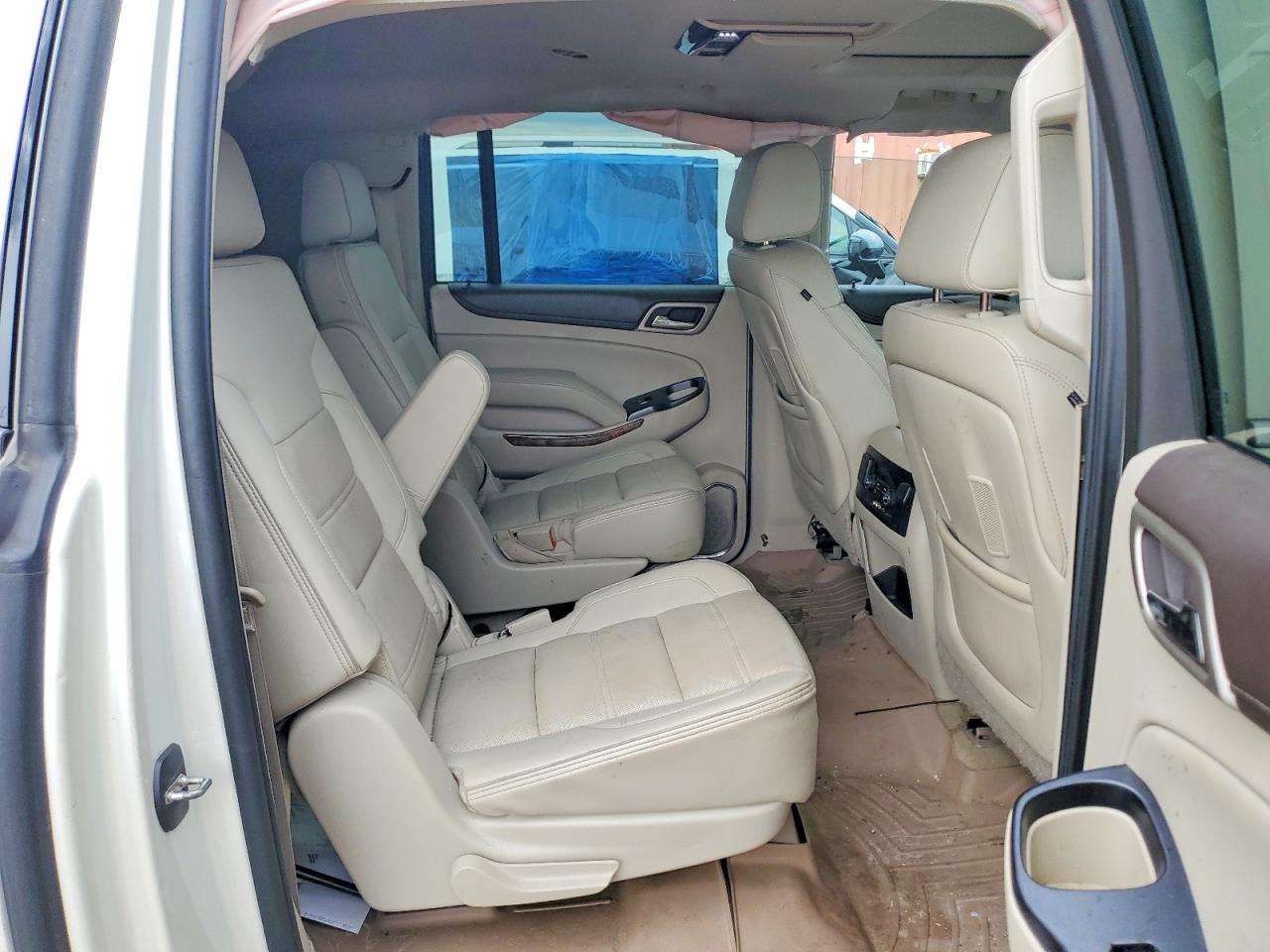 GMC YUKON XL 2015 — 12