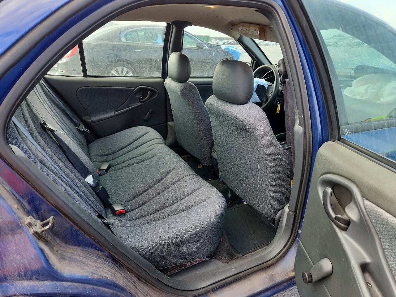 CHEVROLET CAVALIER 2003 — 11
