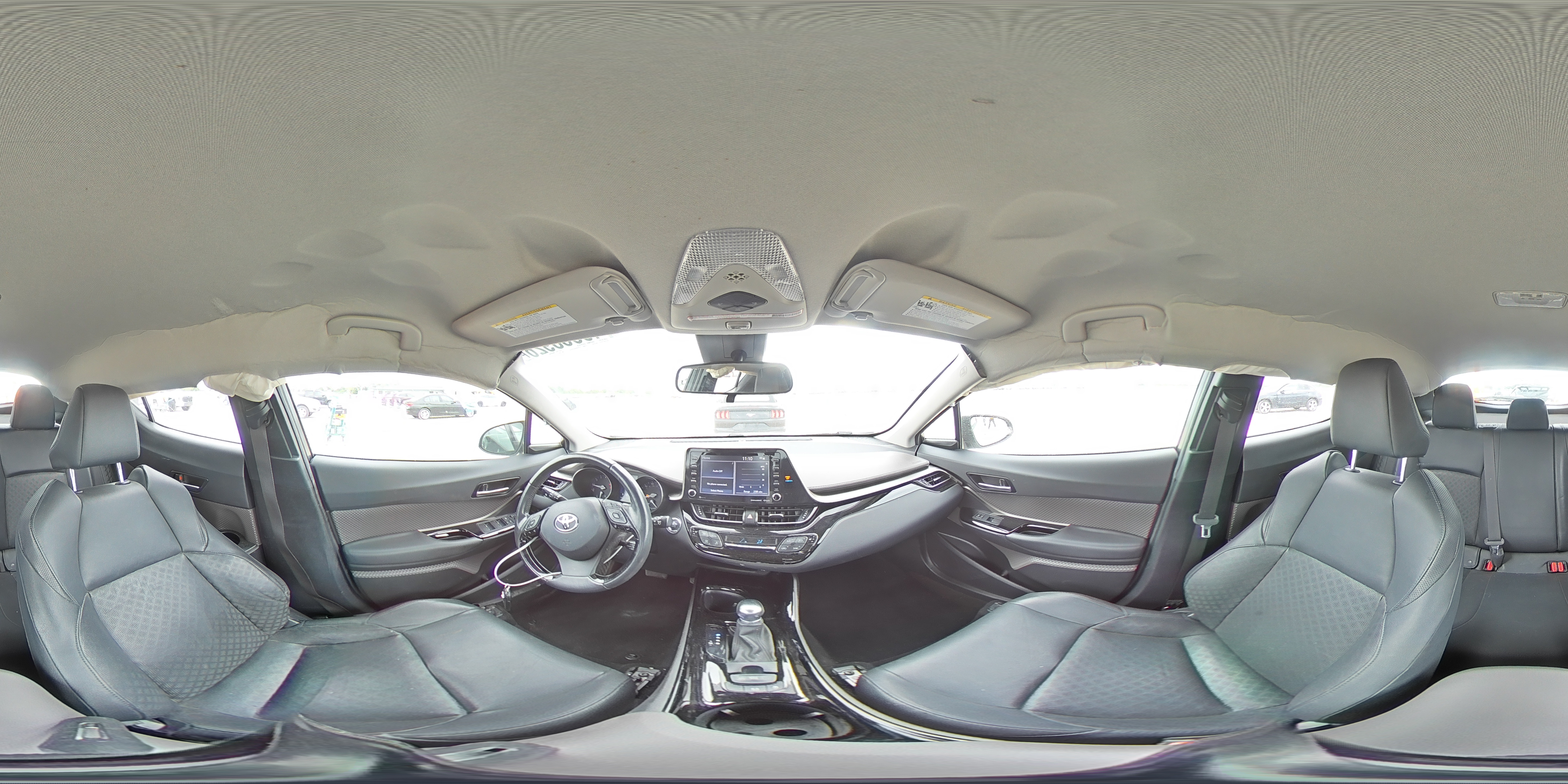 TOYOTA C-HR 2021 — 15