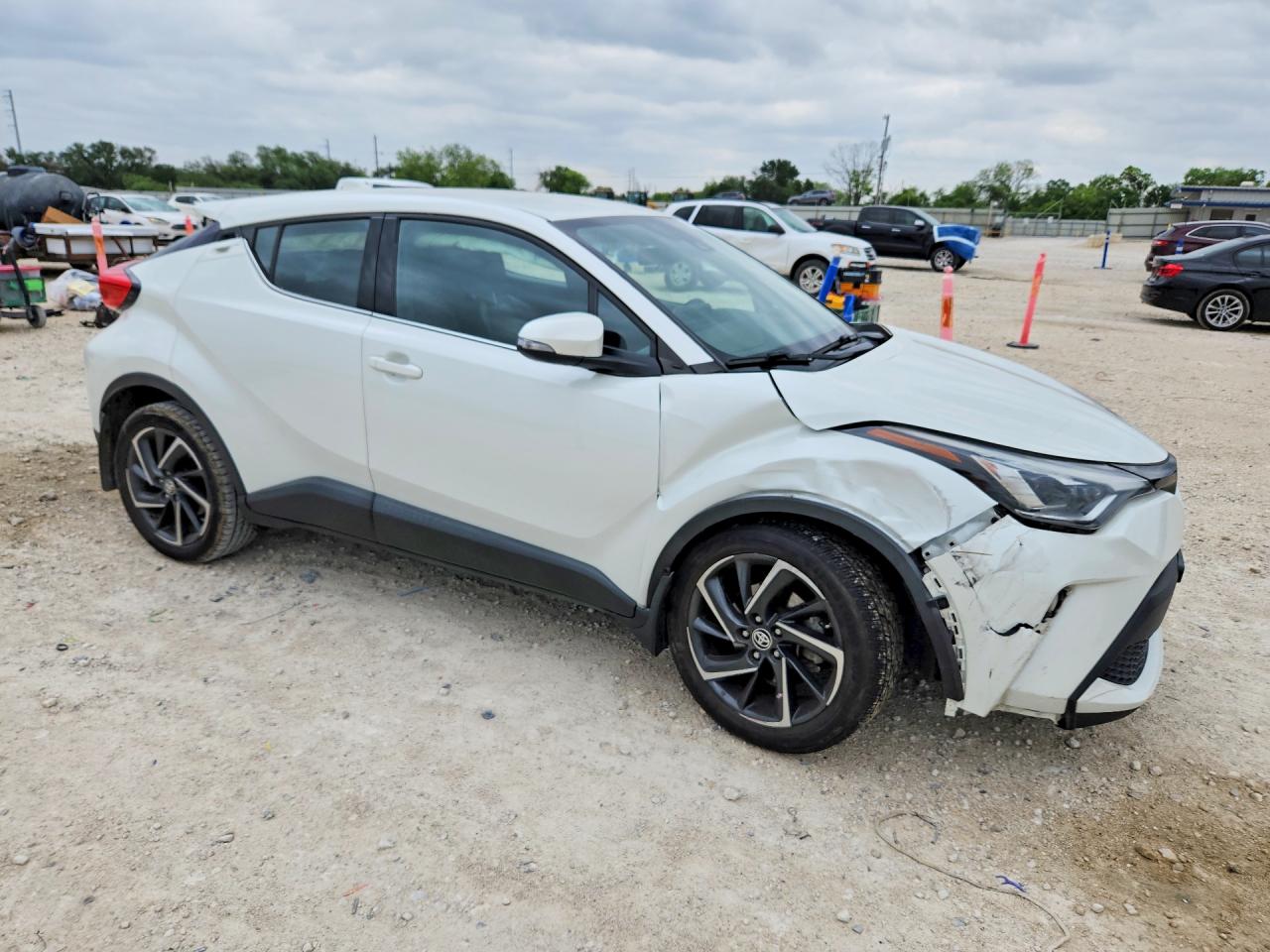 TOYOTA C-HR 2021 — 5