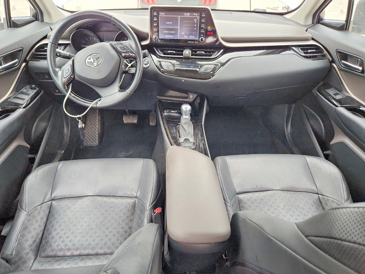 TOYOTA C-HR 2021 — 9