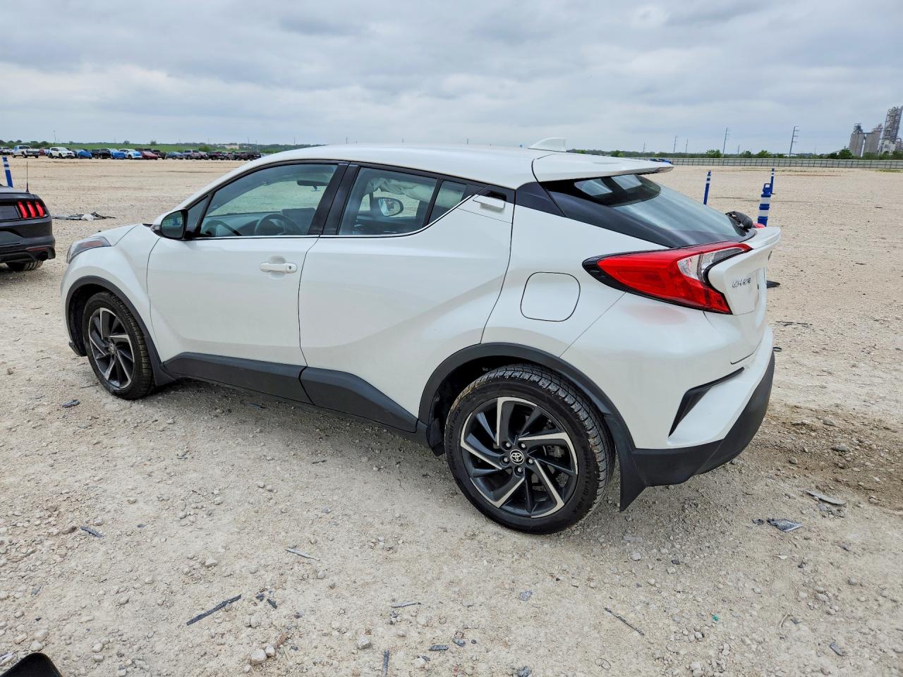TOYOTA C-HR 2021 — 3
