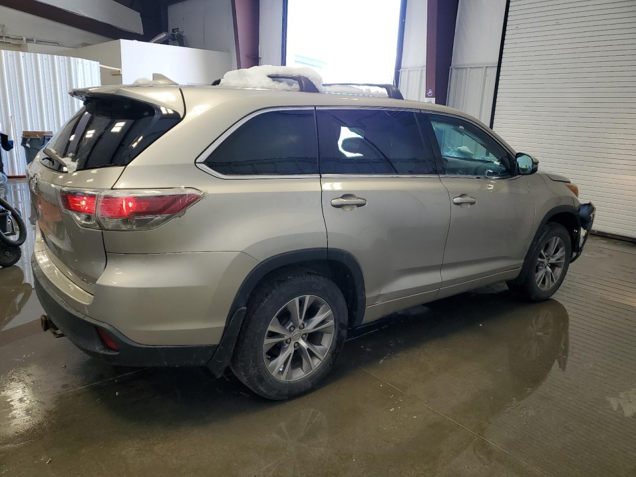 TOYOTA HIGHLANDER 2015 — 4