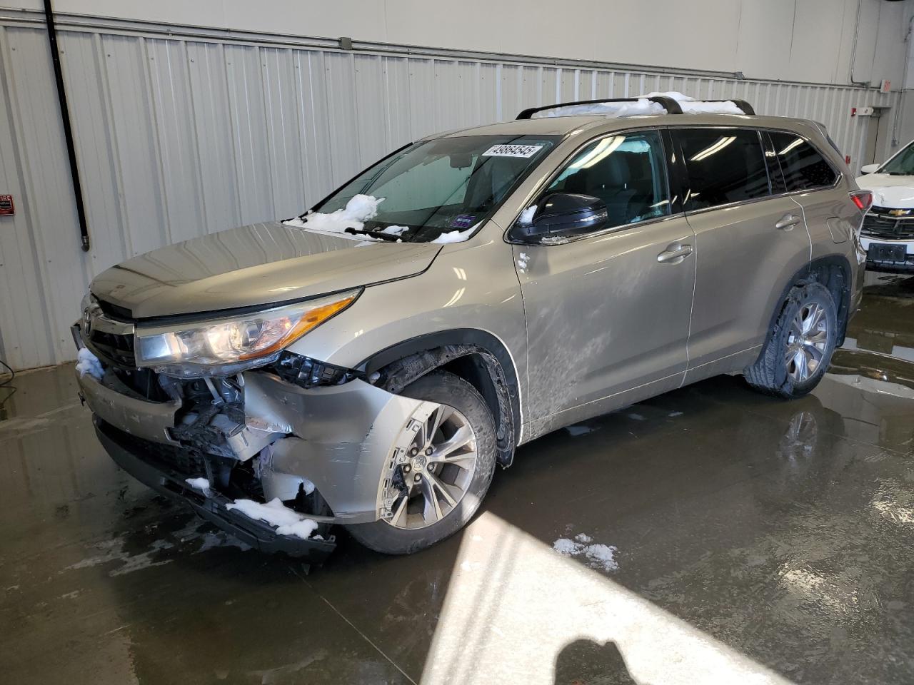 2015 TOYOTA HIGHLANDER LE