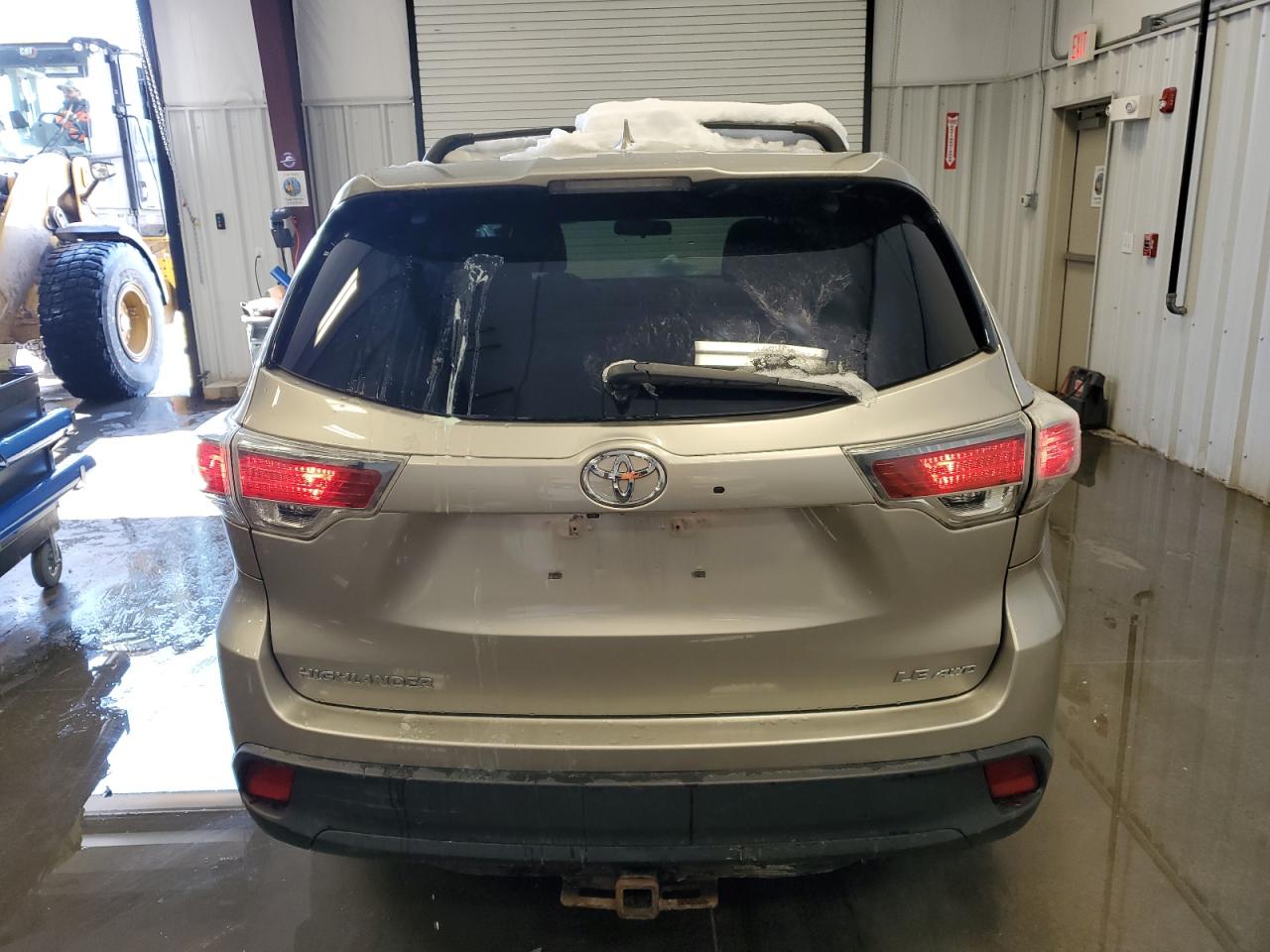 TOYOTA HIGHLANDER 2015 — 7